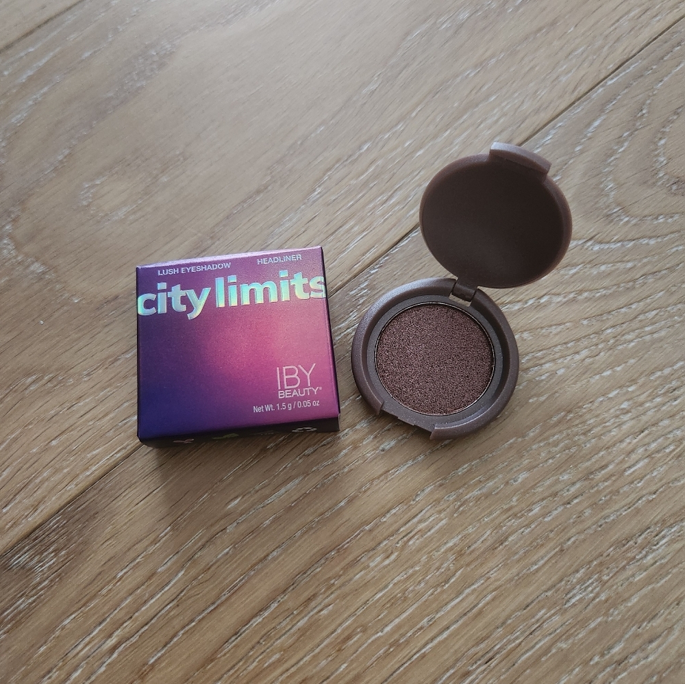 IBY BEAUTY | NWOT Eyeshadow in Headliner